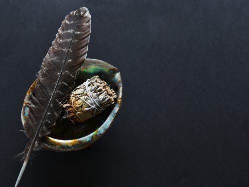 The Perfect Smudging Experience: Freshly Picked, Air Dried Sage and Sweetgrass